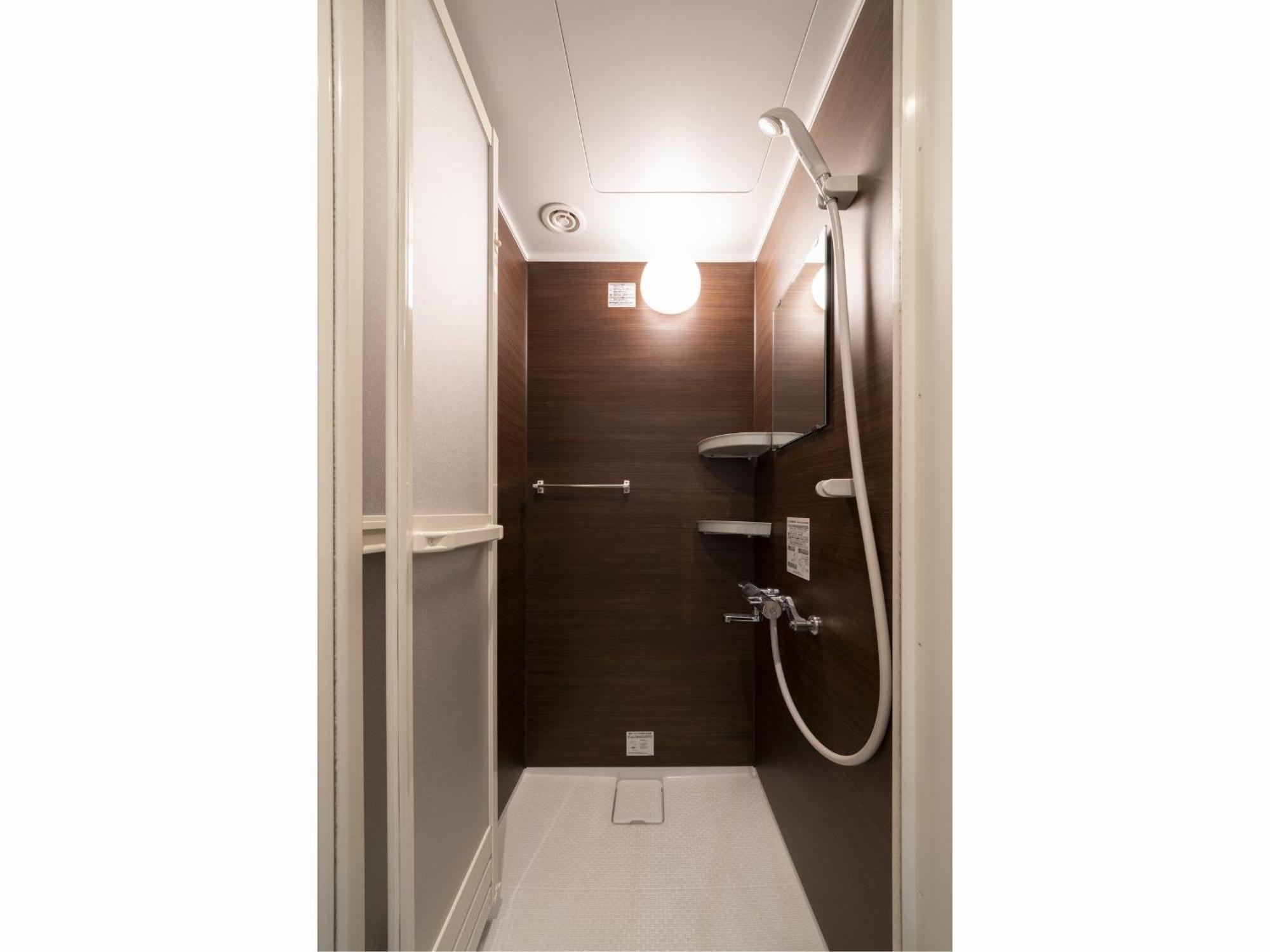 Capsule Hotel J Garden Shin-Oszaka Kültér fotó