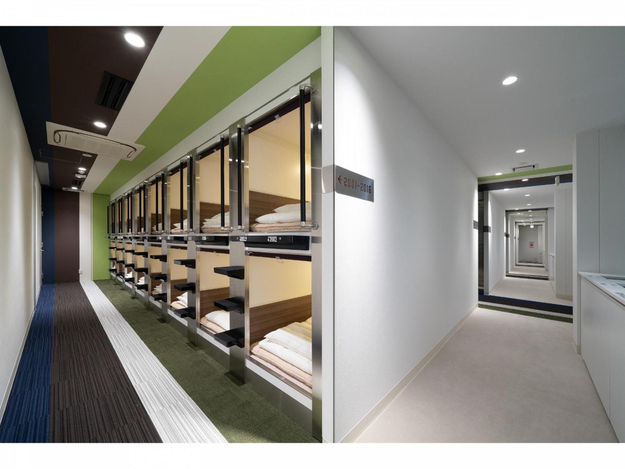Capsule Hotel J Garden Shin-Oszaka Kültér fotó